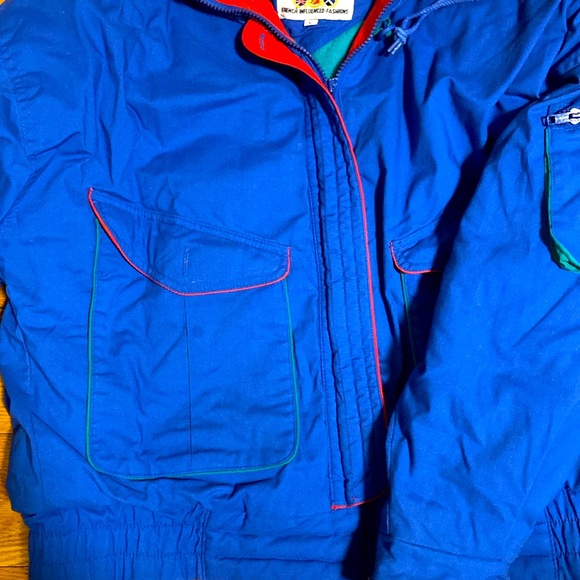 Vintage 80’s Women’s Winter Jacket. Club Sportif De Paris Brand. - Picture 3 of 5